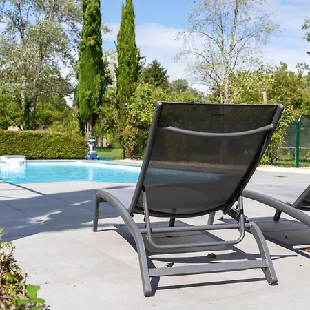 לינה וארוחת בוקר Lorette Le Veurdre